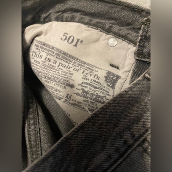 Levis 501 Denim Shorts - Picture 7 of 8